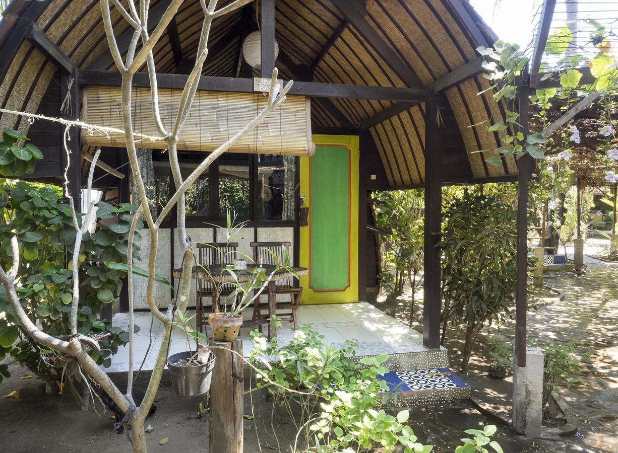 Woodstock Gili - Garden And Bungalows Hotel Gili Trawangan Esterno foto